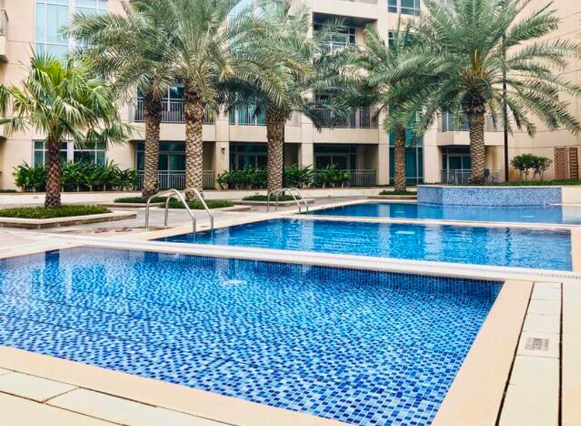 Upgraded Apartment With Stunning Burj Khalifa View دبي المظهر الخارجي الصورة