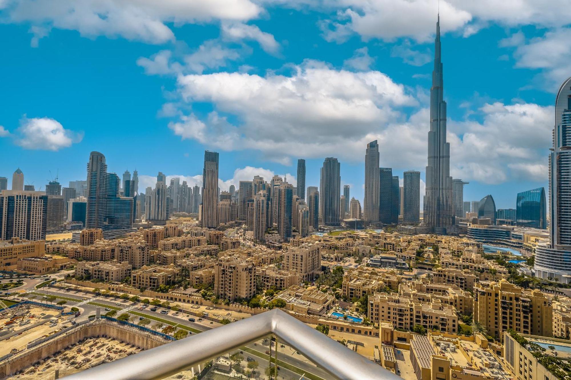 Upgraded Apartment With Stunning Burj Khalifa View دبي المظهر الخارجي الصورة