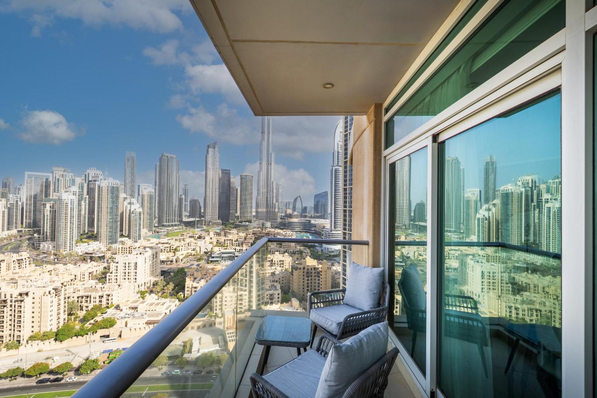 Upgraded Apartment With Stunning Burj Khalifa View دبي المظهر الخارجي الصورة